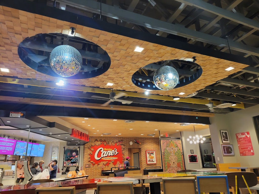 Raising Canes Chicken Fingers | meal takeaway | 2455 E Baseline Rd, Phoenix, AZ 85042, USA | 6022689822 OR +1 602-268-9822