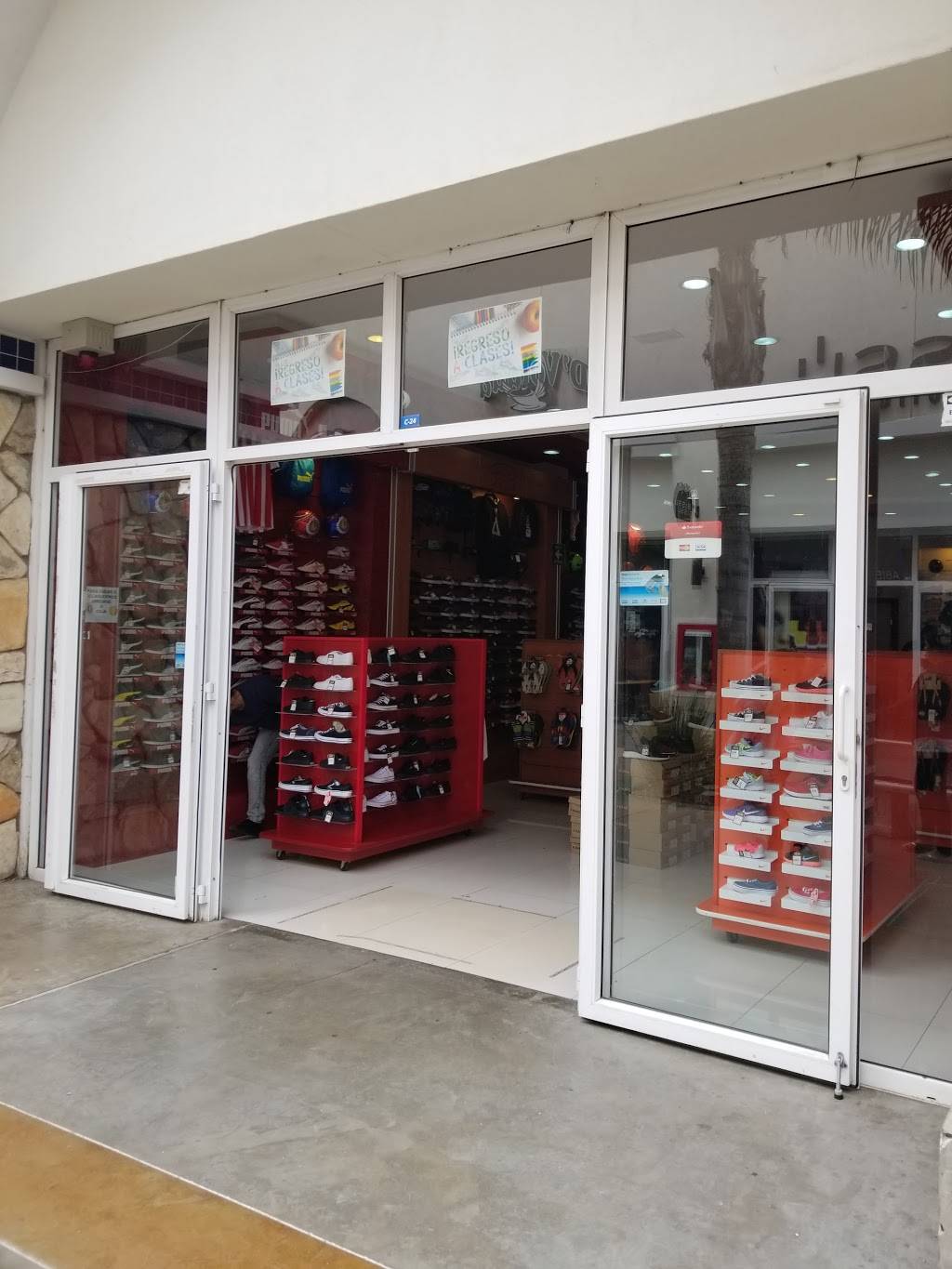 La Torta Plaza Pabellon Rosarito | restaurant | Parcelas, 22710 Rosarito, B.C., Mexico | 016616139094 OR +52 661 613 9094