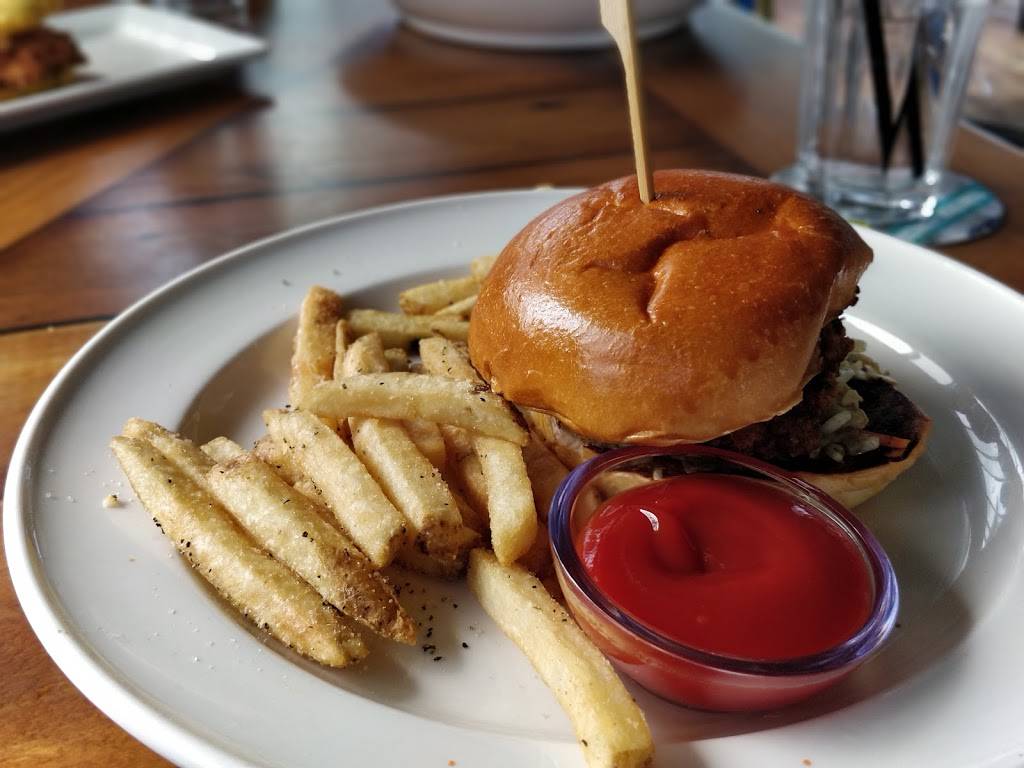 Bahama Breeze | meal takeaway | 19600 Haggerty Rd, Livonia, MI 48152, USA | 7345420891 OR +1 734-542-0891