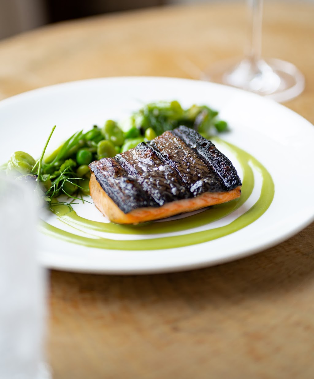 MeeshMeesh Mediterranean | restaurant | 636 E Market St, Louisville, KY 40202, USA | 5025895224 OR +1 502-589-5224