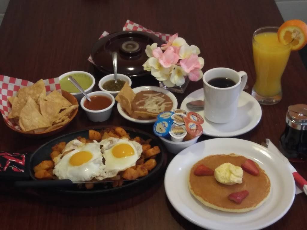 Del Paso Mexican Restaurant | restaurant | 3143 Lee Trevino Dr, El Paso, TX 79936, USA | 9153000273 OR +1 915-300-0273