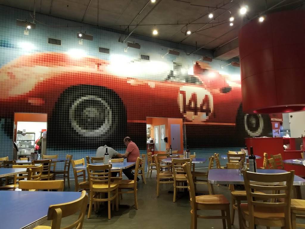 Reginellis Pizzeria | restaurant | 930 Poydras St, New Orleans, LA 70112, USA | 5045860068 OR +1 504-586-0068