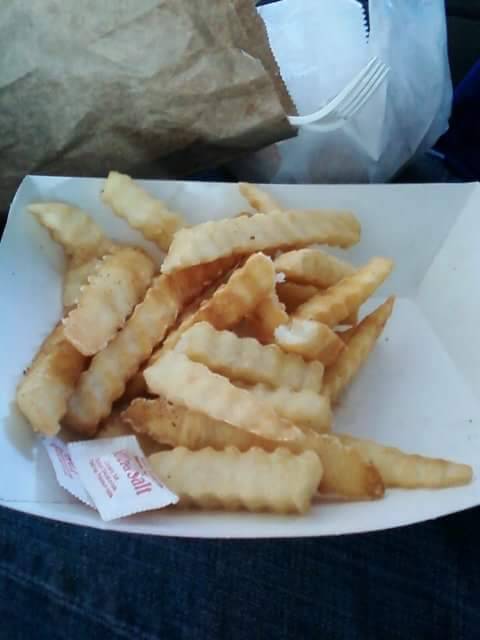 Kunkels Drive In | restaurant | 2402 Park Rd, Connersville, IN 47331, USA | 7658259211 OR +1 765-825-9211