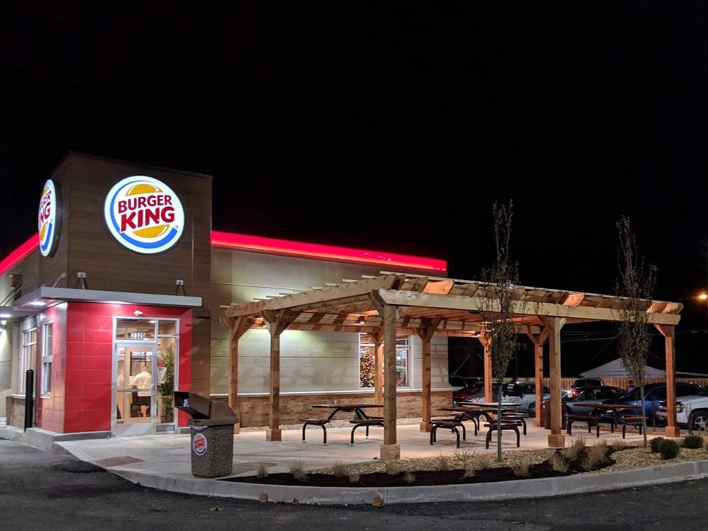 Burger King | restaurant | 2320 E Market St, Logansport, IN 46947, USA | 5747532509 OR +1 574-753-2509