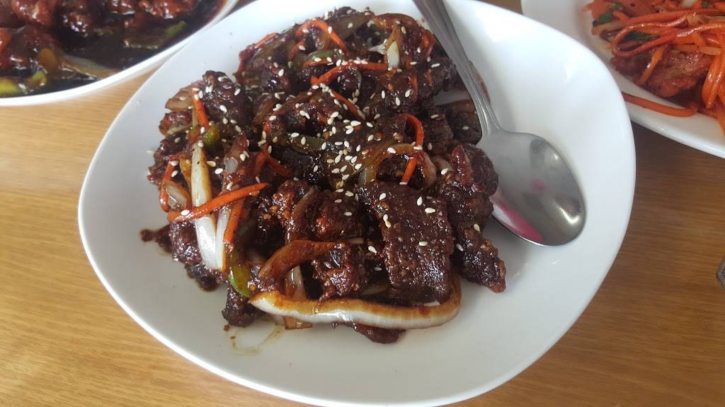 Lotus Garden Hakka Indian Style Chinese Cuisine | restaurant | 3460 Danforth Ave, Scarborough, ON M1L 1E3, Canada | 4166867500 OR +1 416-686-7500