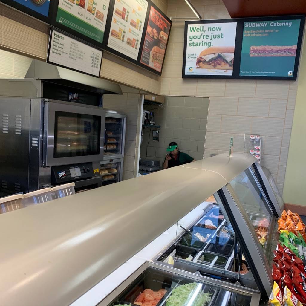 Subway | restaurant | 2328 W Mercury Blvd B, Hampton, VA 23666, USA | 7578251771 OR +1 757-825-1771
