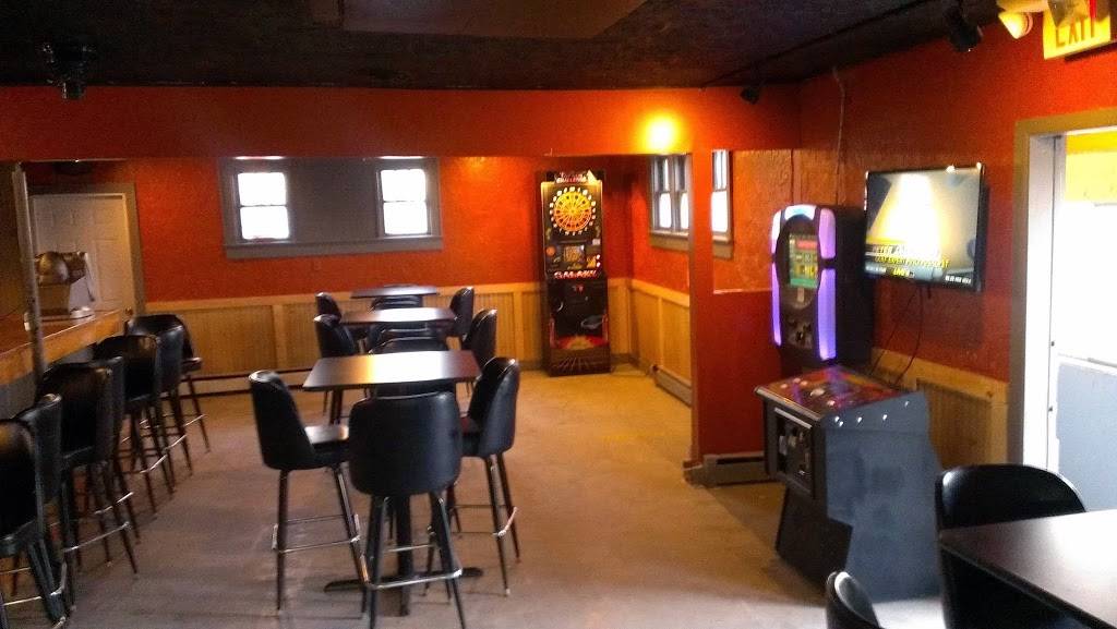 Sandy Bobs Patio Bar & Grill | restaurant | 2008 OH-199, Carey, OH 43316, USA | 4193964097 OR +1 419-396-4097