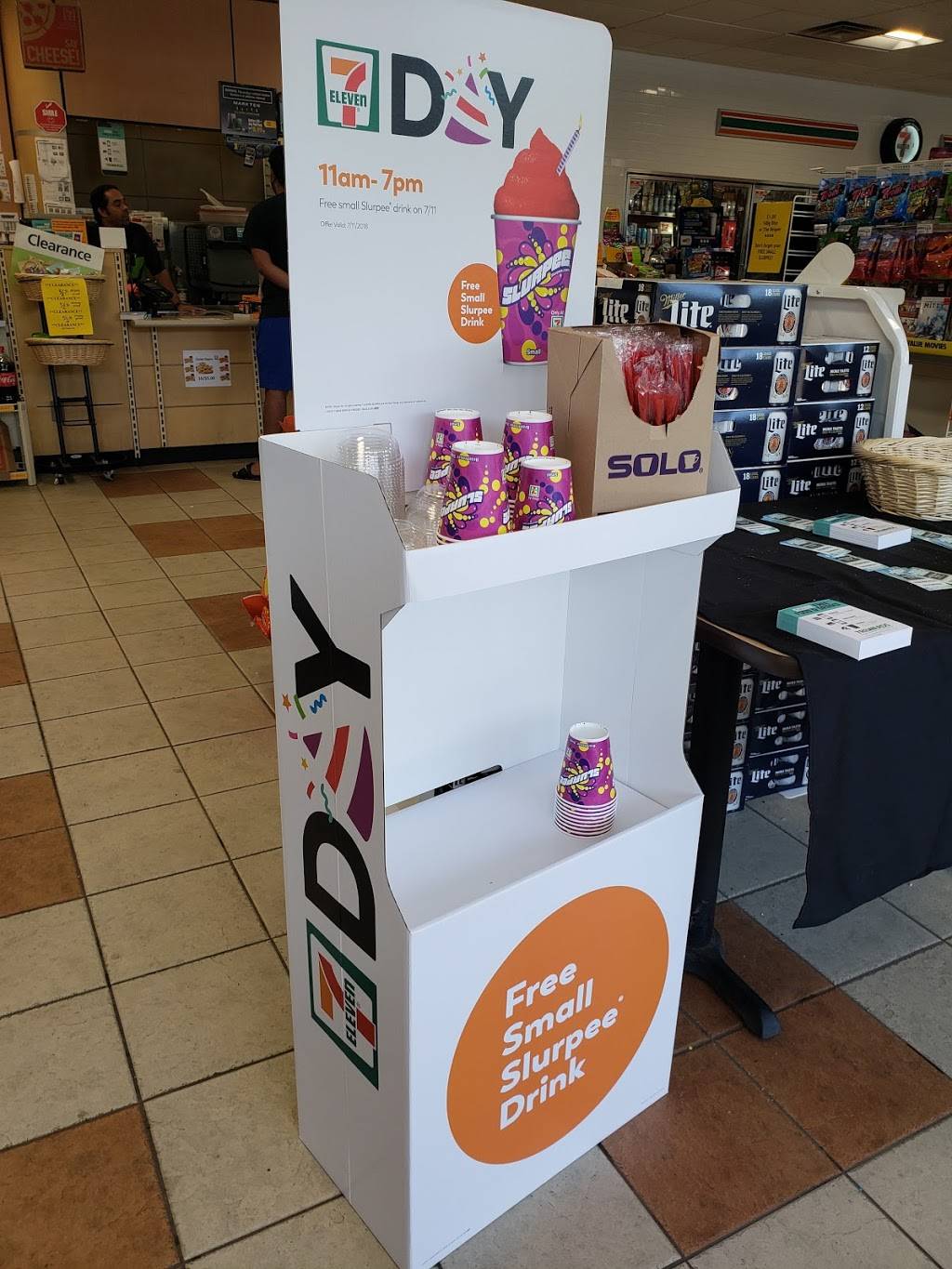 7-Eleven - Closed | bakery | 30812 Detroit Rd, Westlake, OH 44145, USA | 4406179252 OR +1 440-617-9252