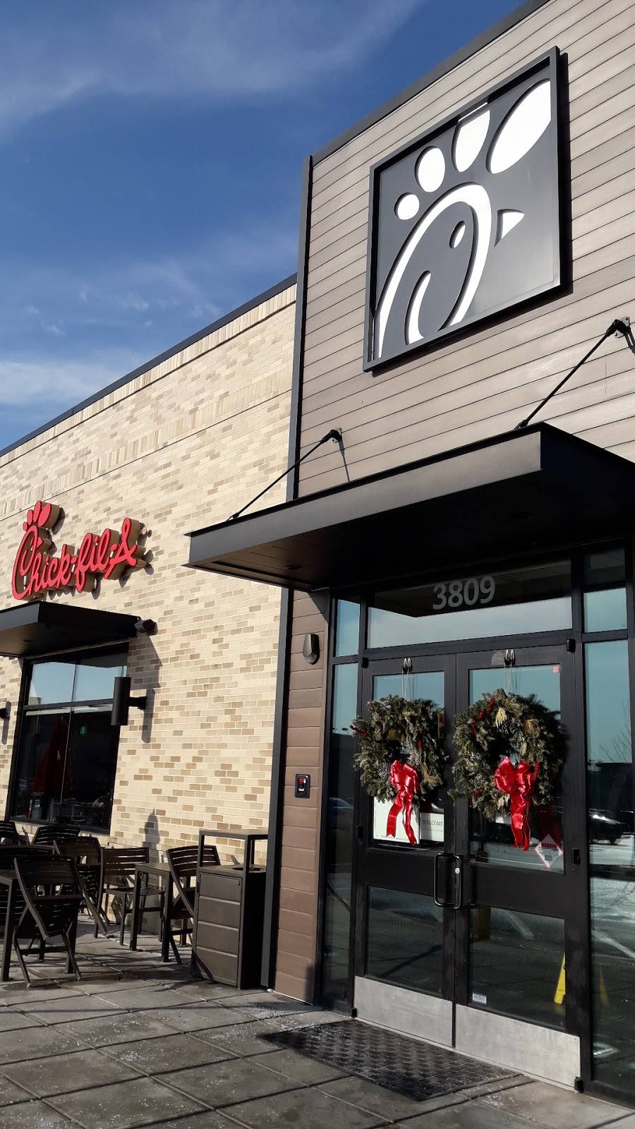 Chick-fil-A | restaurant | 3809 Boston St, Baltimore, MD 21224, USA | 4102760515 OR +1 410-276-0515