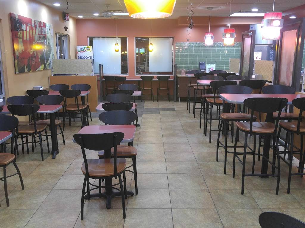 Jack in the Box | restaurant | 15750 South Fwy, Pearland, TX 77584, USA | 9795832187 OR +1 979-583-2187