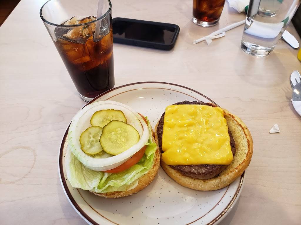 Kens Coney Island Restaurant | restaurant | 100 S Ortonville Rd, Ortonville, MI 48462, USA | 2486275967 OR +1 248-627-5967