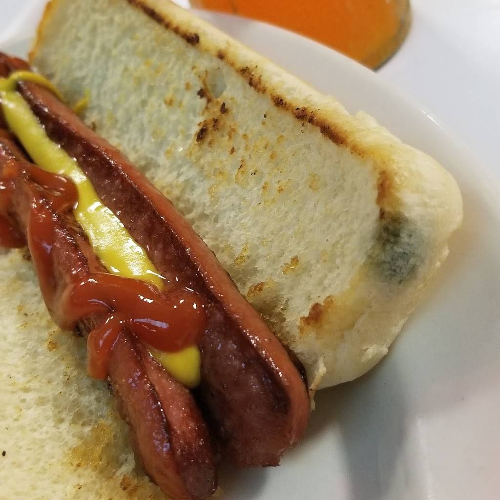 Steak n Shake | restaurant | 630 S Sutton Rd, Streamwood, IL 60107, USA | 6304978109 OR +1 630-497-8109