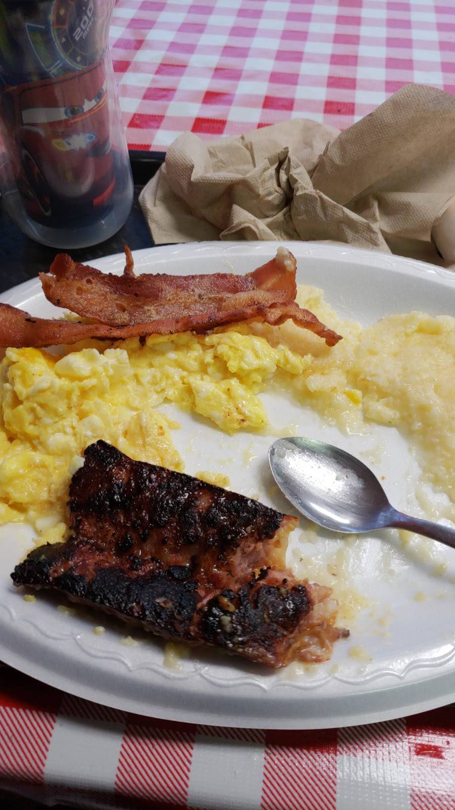 Mamies Kitchen Biscuits | restaurant | 7441, 2821 Evans Mill Rd, Lithonia, GA 30058, USA | 7704824364 OR +1 770-482-4364