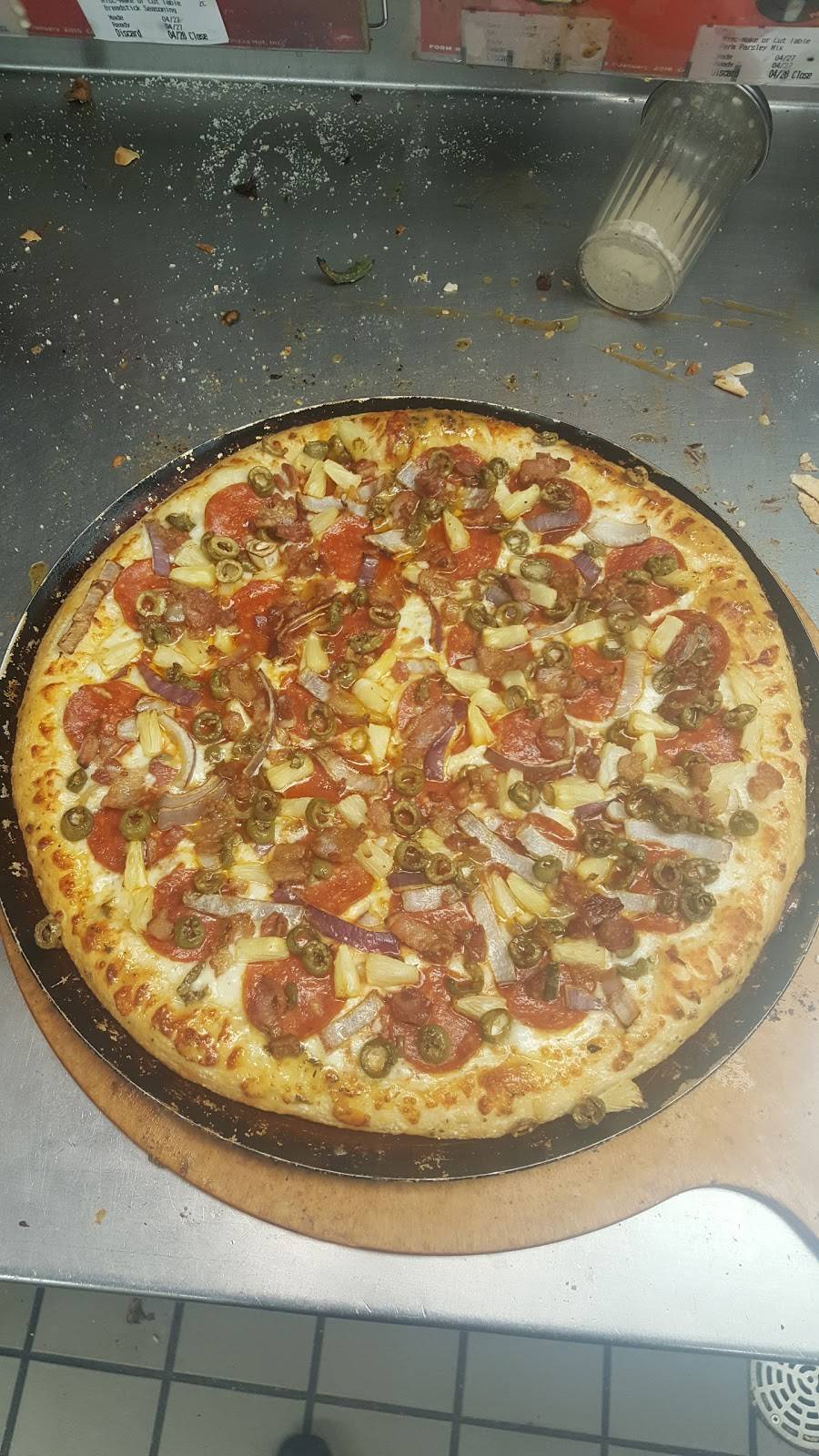 Pizza Hut | restaurant | 6771 University Ave, Middleton, WI 53562, USA | 6088363888 OR +1 608-836-3888