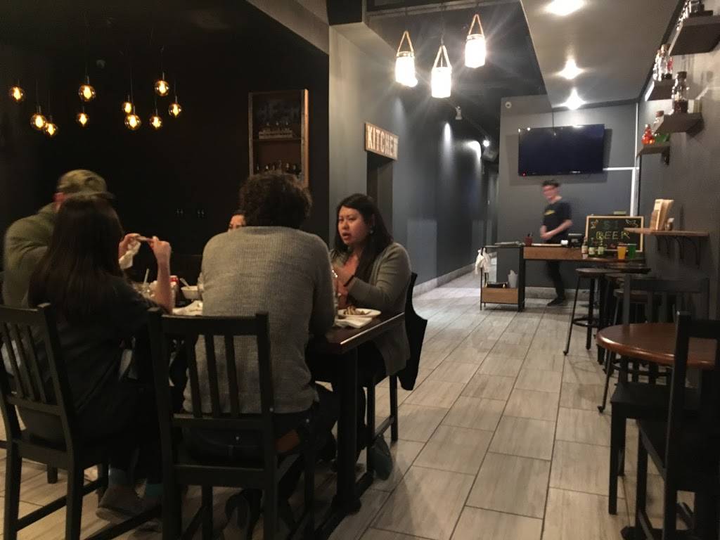 Chick n’ Straws | restaurant | 151 W Spring Creek Pkwy, Plano, TX 75023, USA | 4692982971 OR +1 469-298-2971