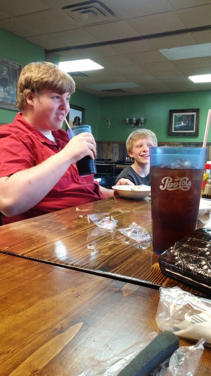 Dons Steakhouse | restaurant | 1511 Market Dr, Pocahontas, AR 72455, USA | 8702480223 OR +1 870-248-0223