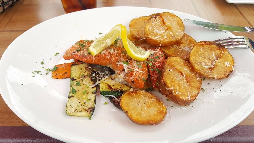 Seaside Prime Steak & Seafood by Paisanos (formerly Paninos) | restaurant | 5628 Broadway Rd, Richmond, IL 60071, USA | 8156784000 OR +1 815-678-4000