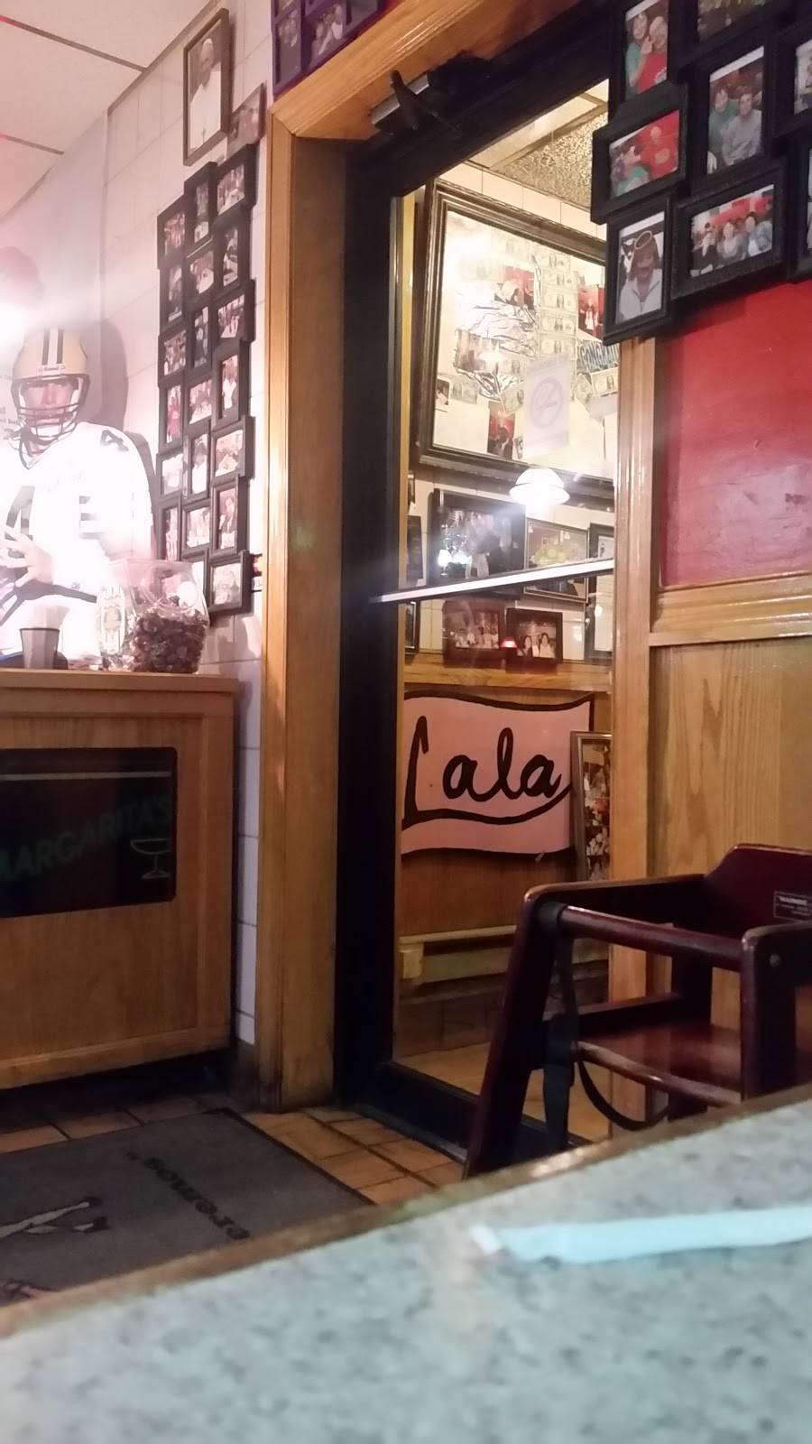 Lalas Place | restaurant | 3470 E Layton Ave, Cudahy, WI 53110, USA | 4147444417 OR +1 414-744-4417