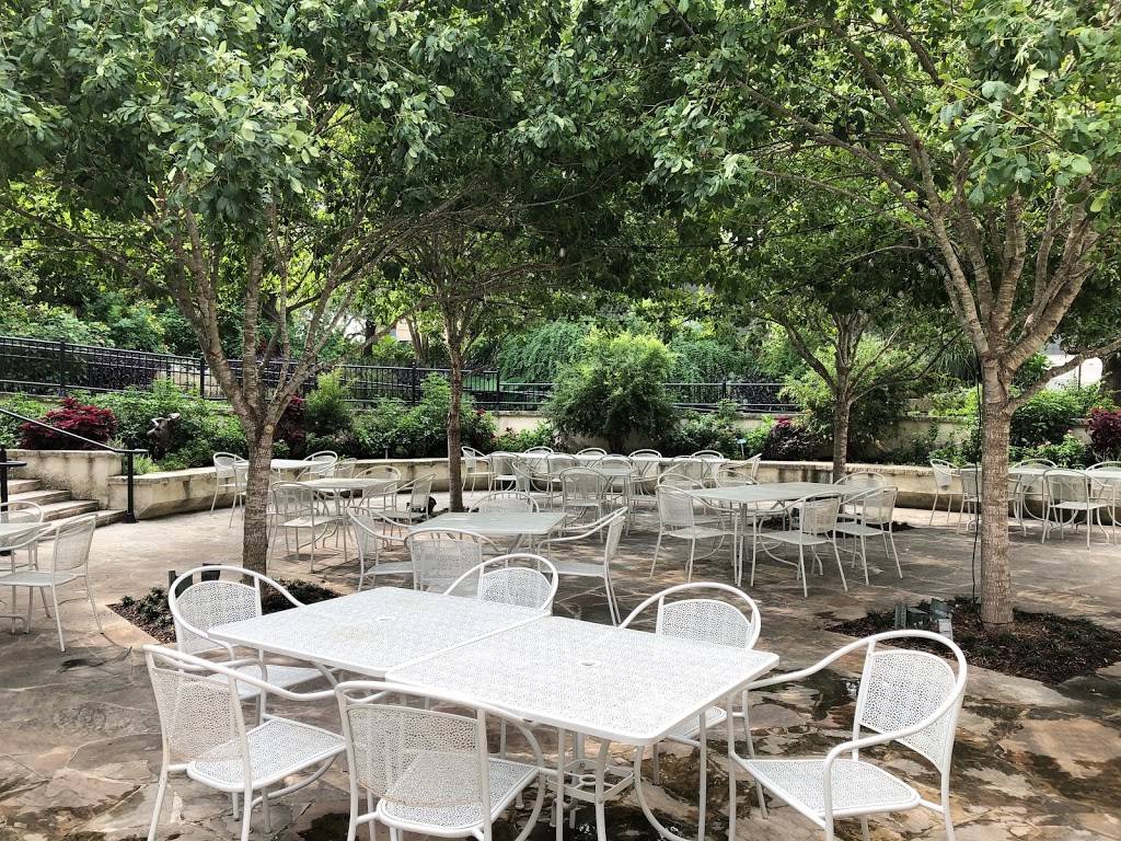 Jardin | restaurant | 555 Funston Pl, San Antonio, TX 78209, USA | 2103385100 OR +1 210-338-5100