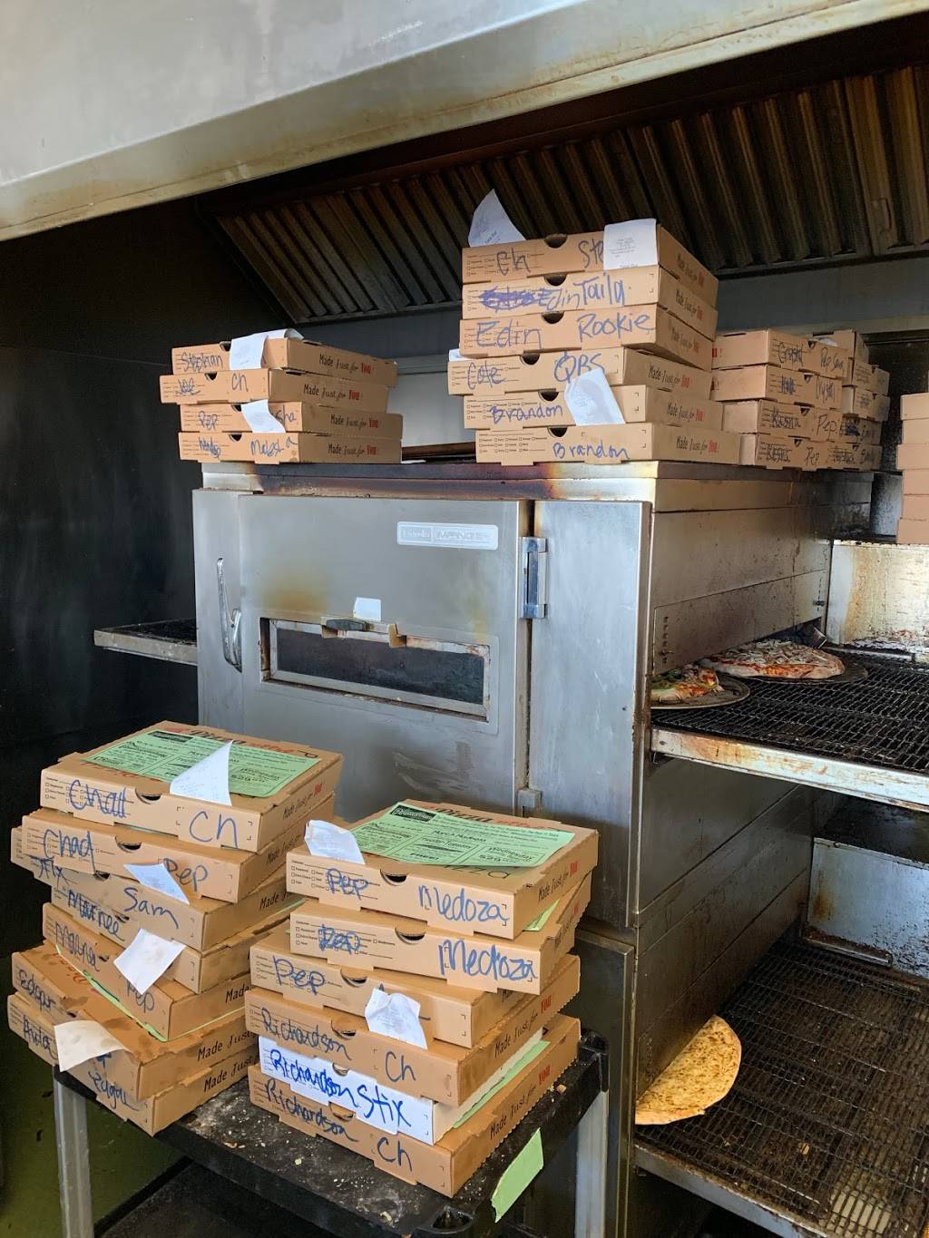 Primetime Pizza | restaurant | 1920 CA-65 #170, Wheatland, CA 95692, USA | 5306334488 OR +1 530-633-4488