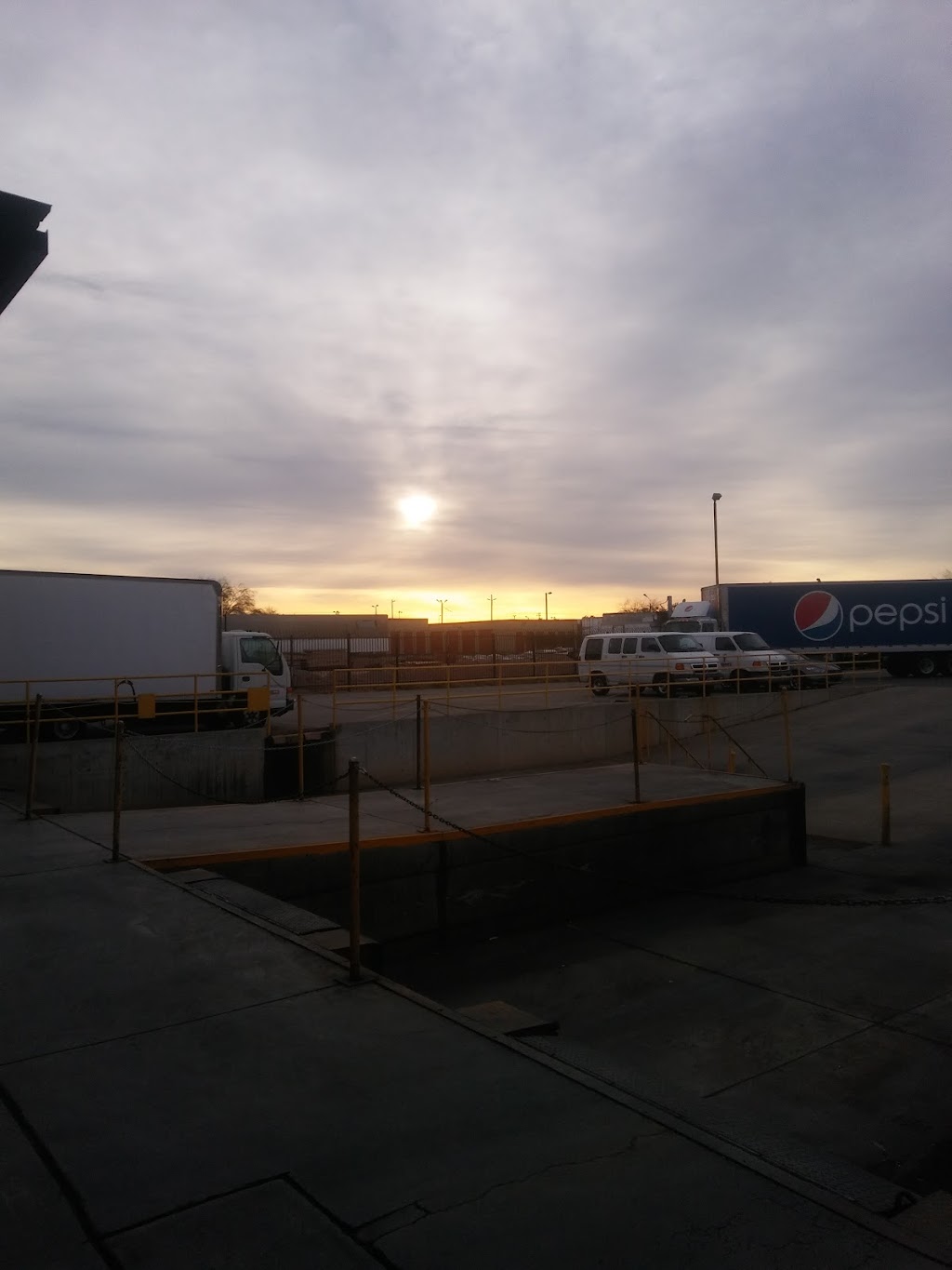 Eegees Corporate | restaurant | 3360 E Ajo Way, Tucson, AZ 85713, USA | 5202943333 OR +1 520-294-3333