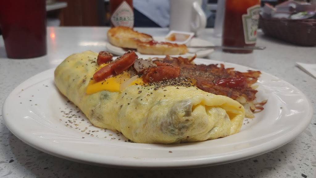 Jackies Place Restaurant | restaurant | 2636 Spenard Rd, Anchorage, AK 99503, USA | 9072743211 OR +1 907-274-3211