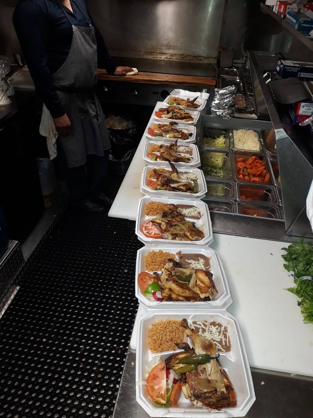 Taqueria Albertos | restaurant | 1322 Smithville Hwy, McMinnville, TN 37110, USA | 9313041039 OR +1 931-304-1039