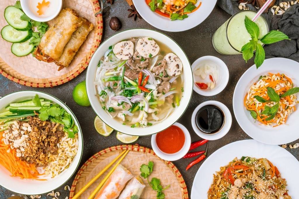 PHO YEN | restaurant | 2422 St Clair Ave W, Toronto, ON M6N 1L2, Canada | 4169016896 OR +1 416-901-6896