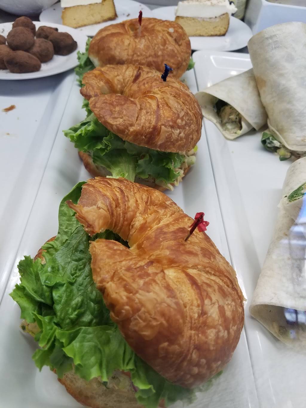 Portobellos | restaurant | 150 Main St, Salinas, CA 93901, USA | 8317530797 OR +1 831-753-0797