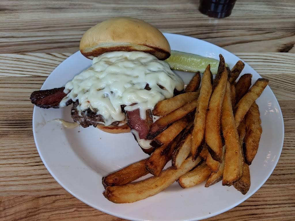 Hy-Vee Market Grille Express | restaurant | 3285 Crosspark Rd, Coralville, IA 52241, USA | 3196652220 OR +1 319-665-2220