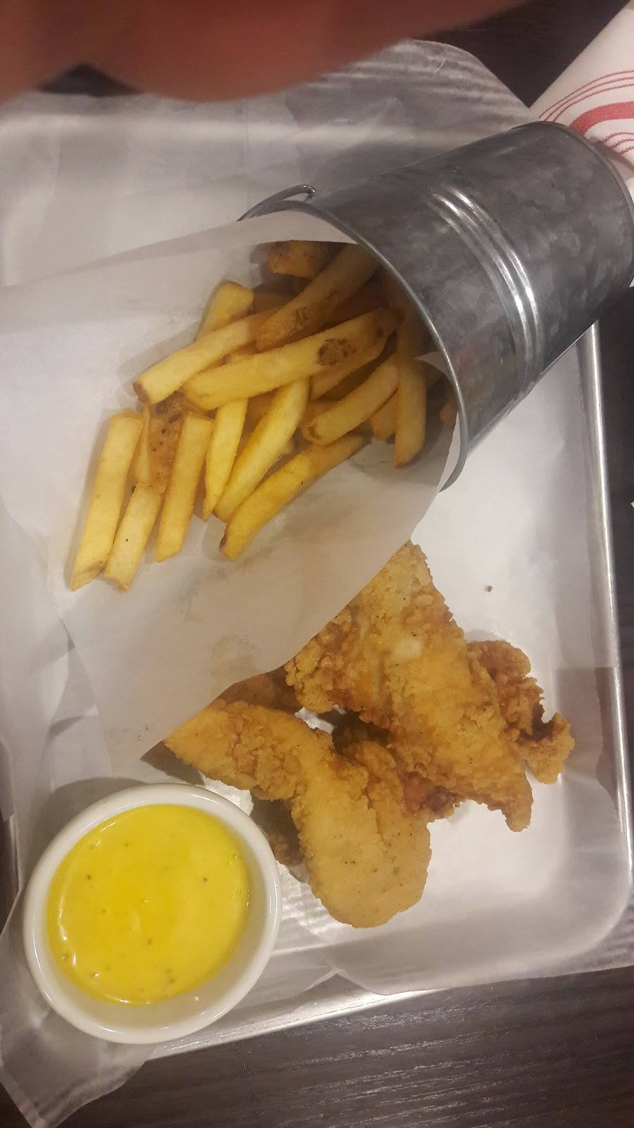 Burger Theory | restaurant | 2158 Ranchwood Dr NE, Atlanta, GA 30345, USA | 7709346000 OR +1 770-934-6000