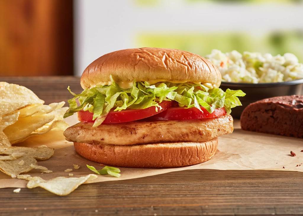 Zaxbys Chicken Fingers & Buffalo Wings | restaurant | 1018 Folly Rd, Charleston, SC 29412, USA | 8437621919 OR +1 843-762-1919