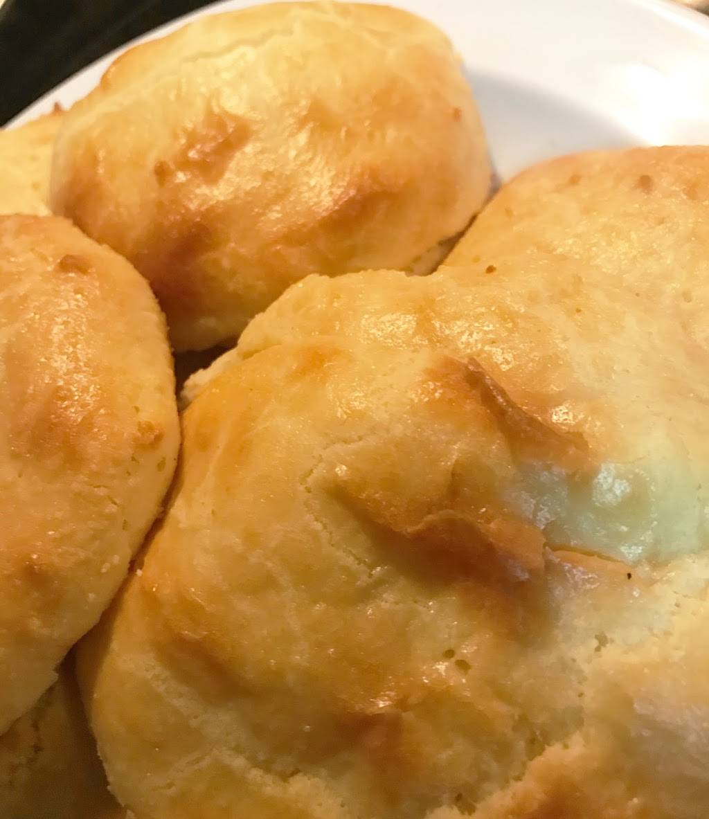 Keto World Kitchen | meal delivery | Inside Grillin Wings & Things, 9447 Park Meadows Dr Unit B, Lone Tree, CO 80124, USA | 8333285386 OR +1 833-328-5386