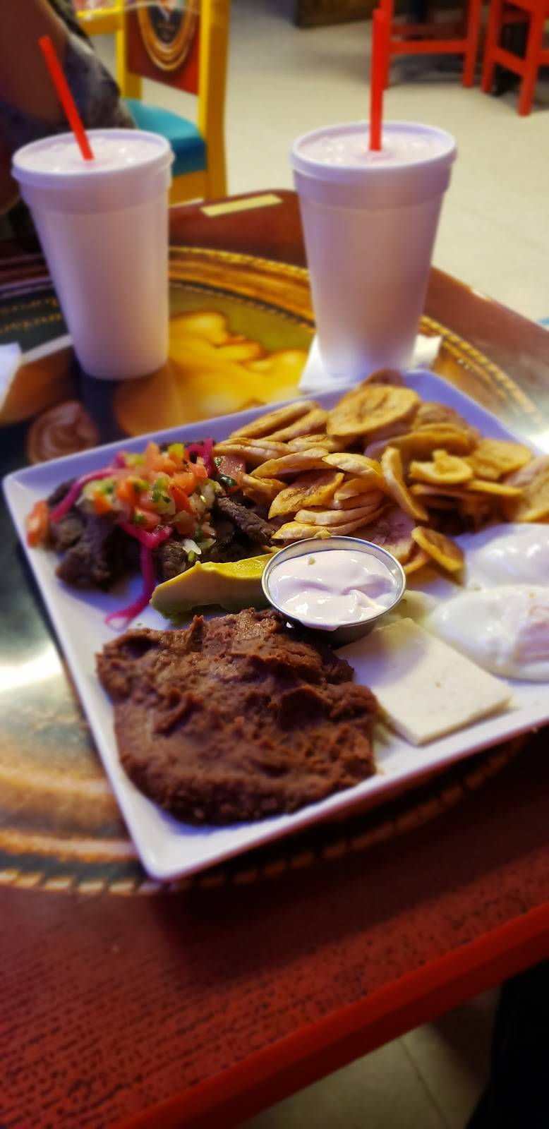 El Catrachito Restaurant | restaurant | 7639 Dashwood Dr, Houston, TX 77036, USA | 7137740856 OR +1 713-774-0856