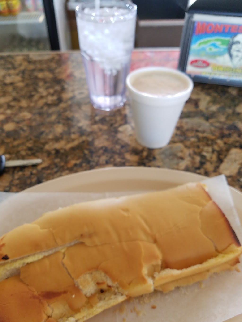 Montes De Oca Pizzeria Restaurant | meal takeaway | 2865 NW 7th St, Miami, FL 33125, USA | 7864528810 OR +1 786-452-8810