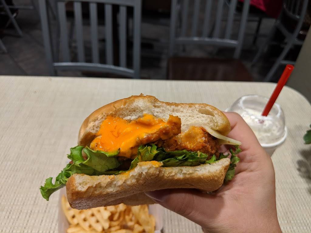 Chick-fil-A | restaurant | 5785 Johnson Dr, Pleasanton, CA 94588, USA | 9254671507 OR +1 925-467-1507