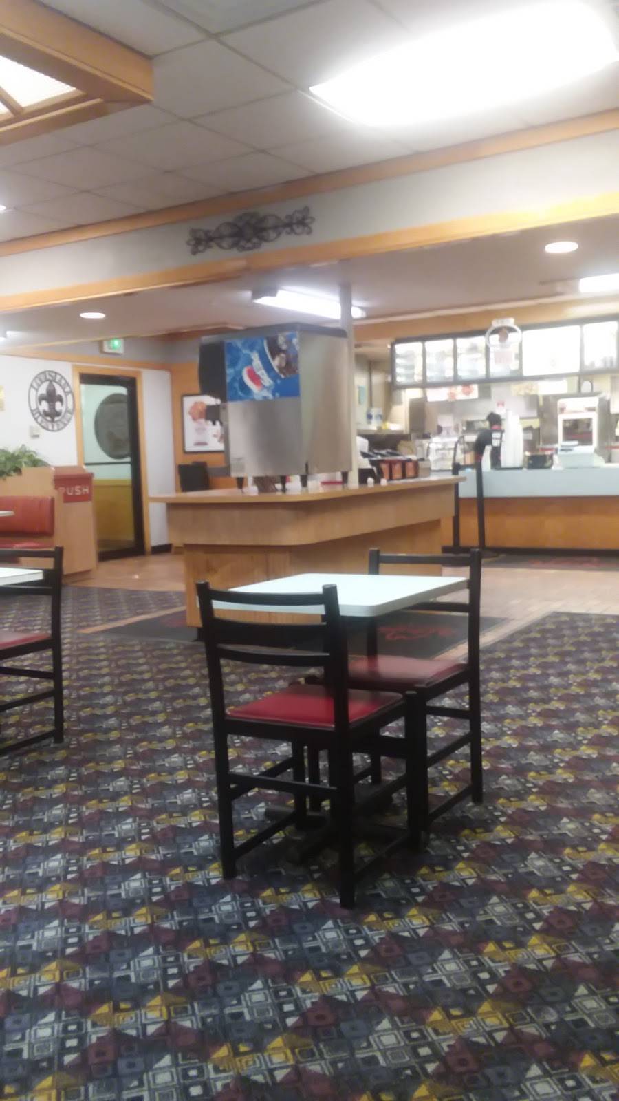 Arbys | restaurant | 2902 W Bert Kouns Industrial Loop, Shreveport, LA 71118, USA | 3186878947 OR +1 318-687-8947