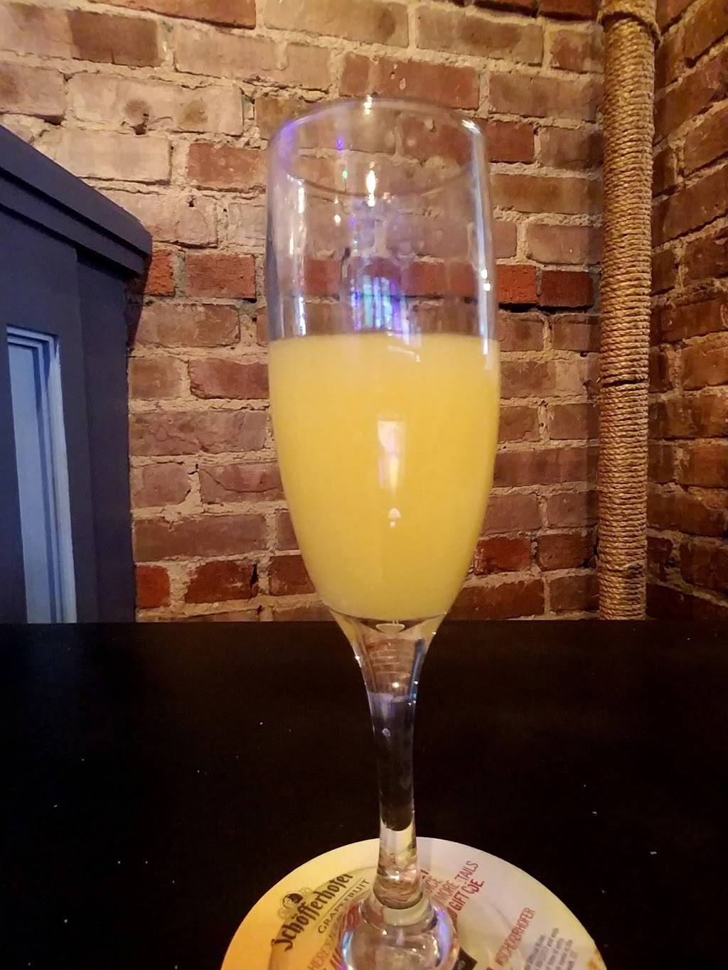 The Live Oak | restaurant | 59-94 Fresh Pond Rd, Maspeth, NY 11378, USA | 7183264920 OR +1 718-326-4920