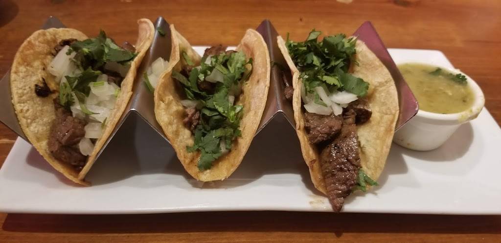 Rojo Cocina Mexicana & Cantina | restaurant | 885 Woodstock Rd, Roswell, GA 30075, USA | 7708200111 OR +1 770-820-0111