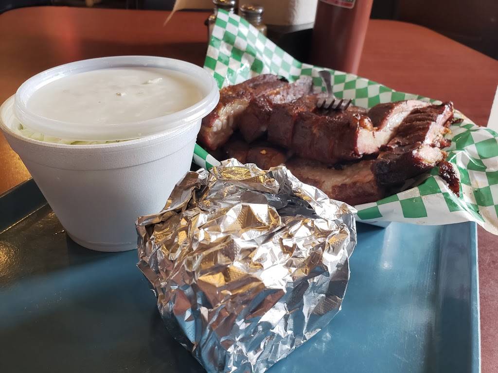 BBQ Station | restaurant | 900 Main St, Cassville, MO 65625, USA | 4178470470 OR +1 417-847-0470