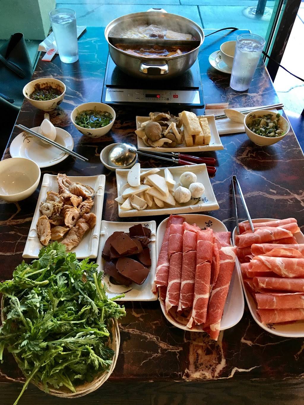 Ah Lien Hot Pot | restaurant | 1722 Desire Ave #101, Rowland Heights, CA 91748, USA | 6265814372 OR +1 626-581-4372