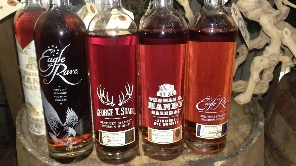 Basement Tavern | restaurant | 2640 Main St, Santa Monica, CA 90405, USA | 3103962469 OR +1 310-396-2469