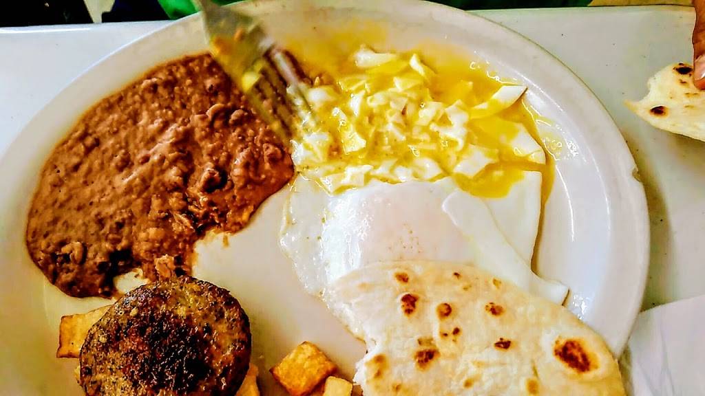 Lilas Mexican Restaurant | restaurant | 3942 Leopard St, Corpus Christi, TX 78408, USA | 3618849384 OR +1 361-884-9384