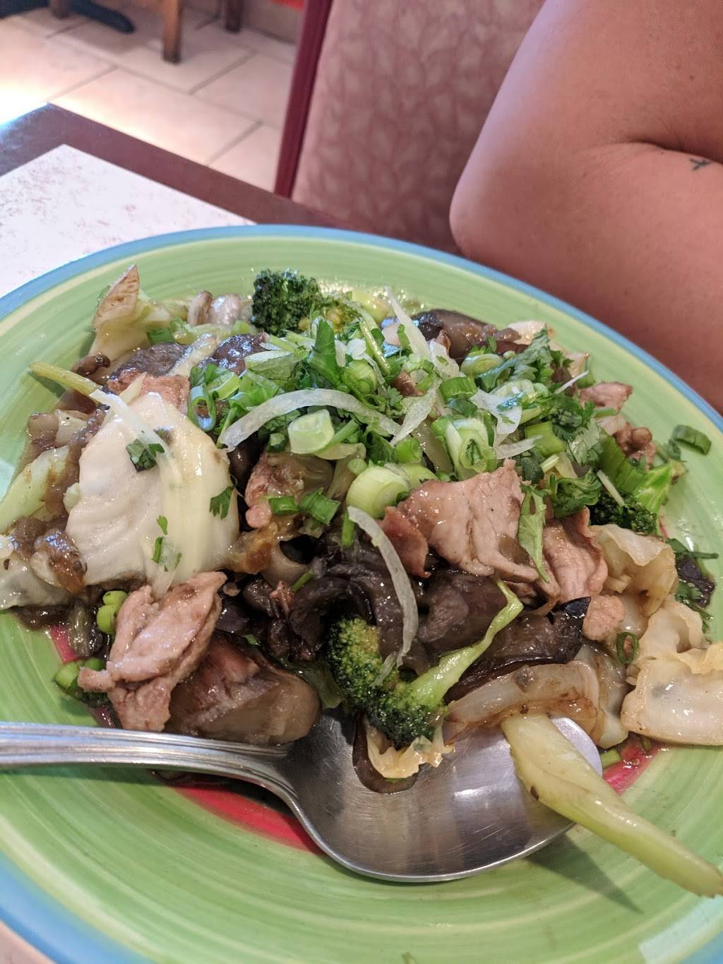 Saigon Boyz Sandwiches Shop | restaurant | 835 N Gilbert Rd Unit 107–2, Gilbert, AZ 85234, USA | 4806683300 OR +1 480-668-3300