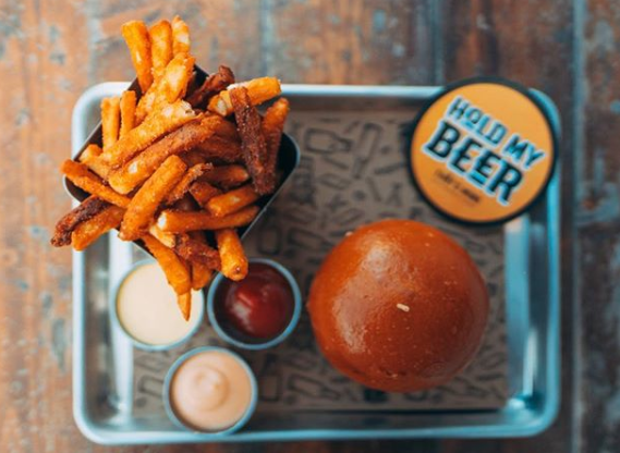 Thats Mine Burgers | restaurant | 14831 Biscayne Blvd, North Miami Beach, FL 33181, USA | 3057052143 OR +1 305-705-2143