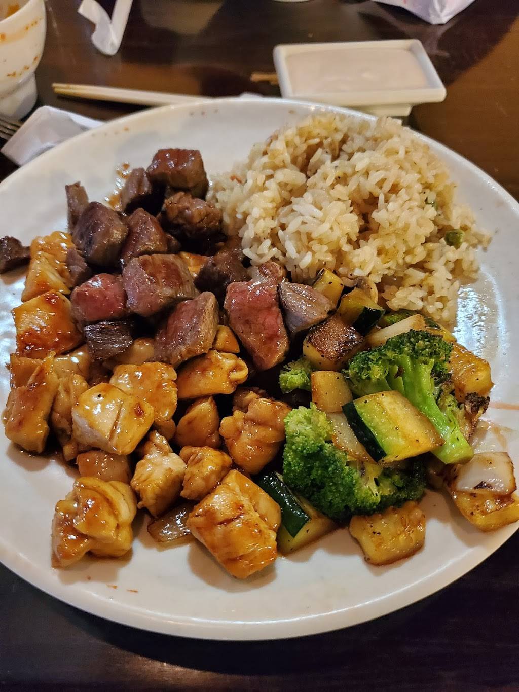Kumo Hibachi | restaurant | 6025 E Brainerd Rd, Chattanooga, TN 37421, USA | 4234683385 OR +1 423-468-3385