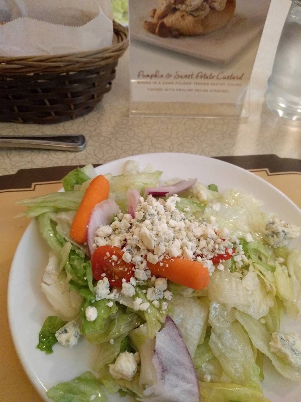 Bernardis Restaurant | restaurant | 2137 Washington Rd, Washington, IL 61571, USA | 3097455505 OR +1 309-745-5505