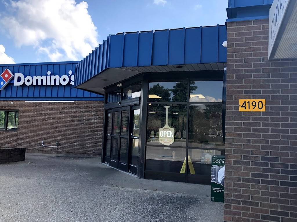 Dominos Pizza | meal delivery | 4190 Morgan Rd, Fort Campbell, KY 42223, USA | 2706971122 OR +1 270-697-1122