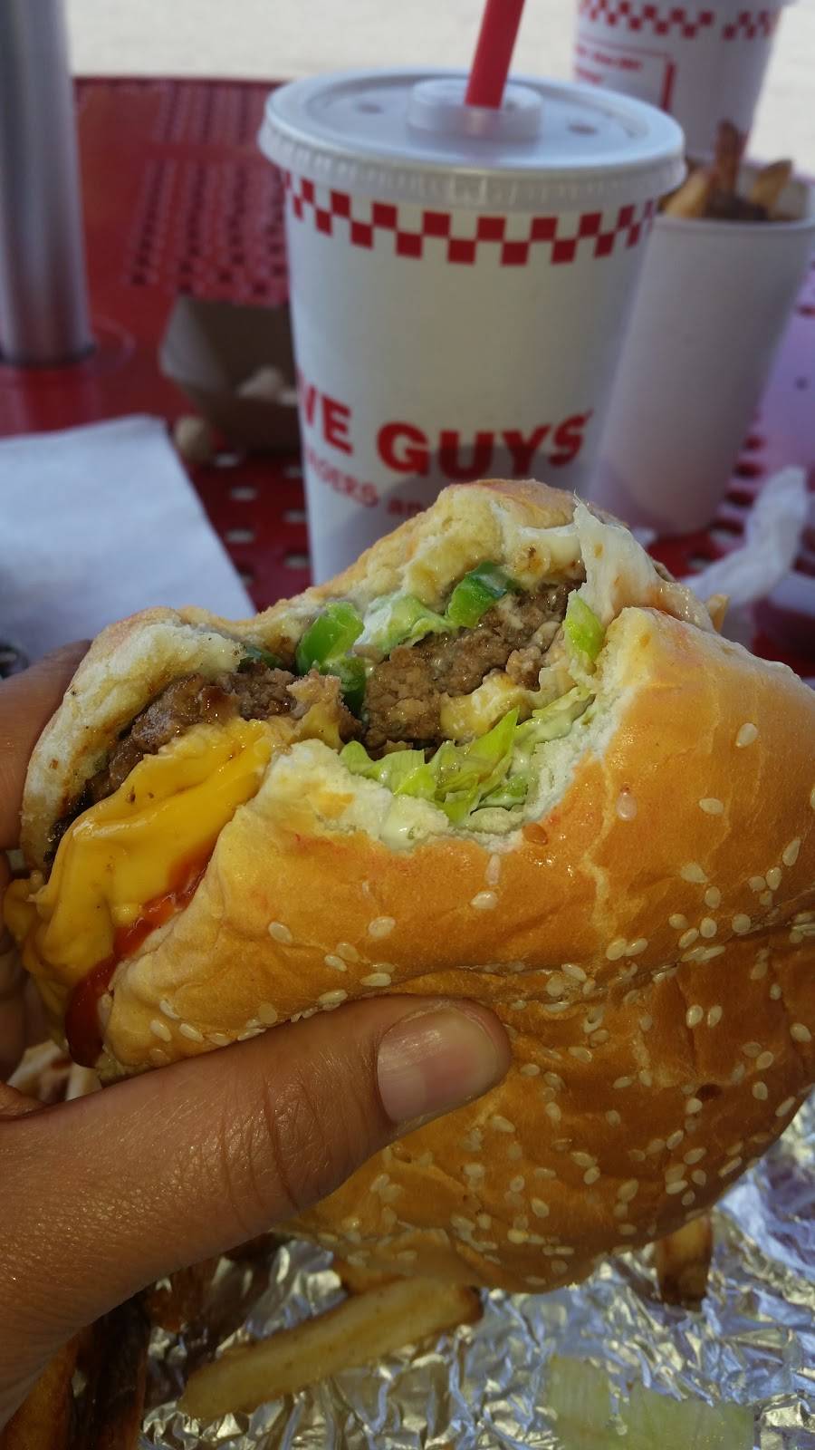 Five Guys Burgers and Fries | restaurant | 175 Goodman Rd W, Southaven, MS 38671, USA | 6625485368 OR +1 662-548-5368