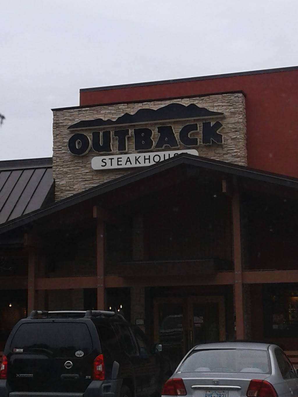Outback Steakhouse | restaurant | 911 Outlet Center Dr, Smithfield, NC 27577, USA | 9199893056 OR +1 919-989-3056